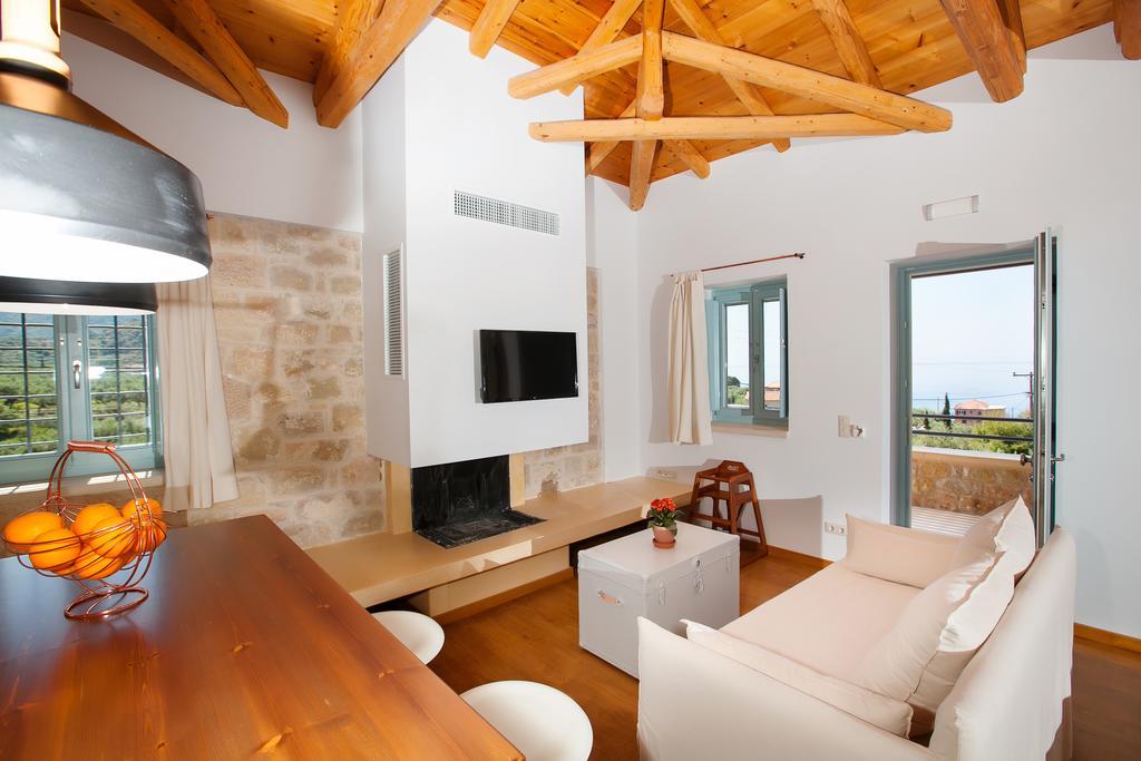 Lithos Guesthouse Kardamili Esterno foto