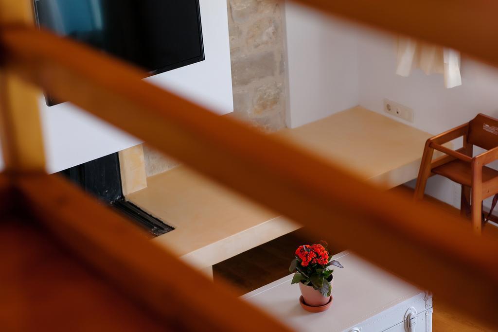 Lithos Guesthouse Kardamili Esterno foto