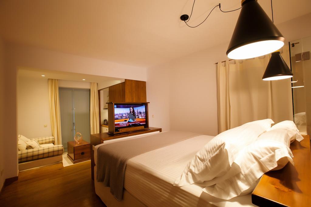 Lithos Guesthouse Kardamili Esterno foto